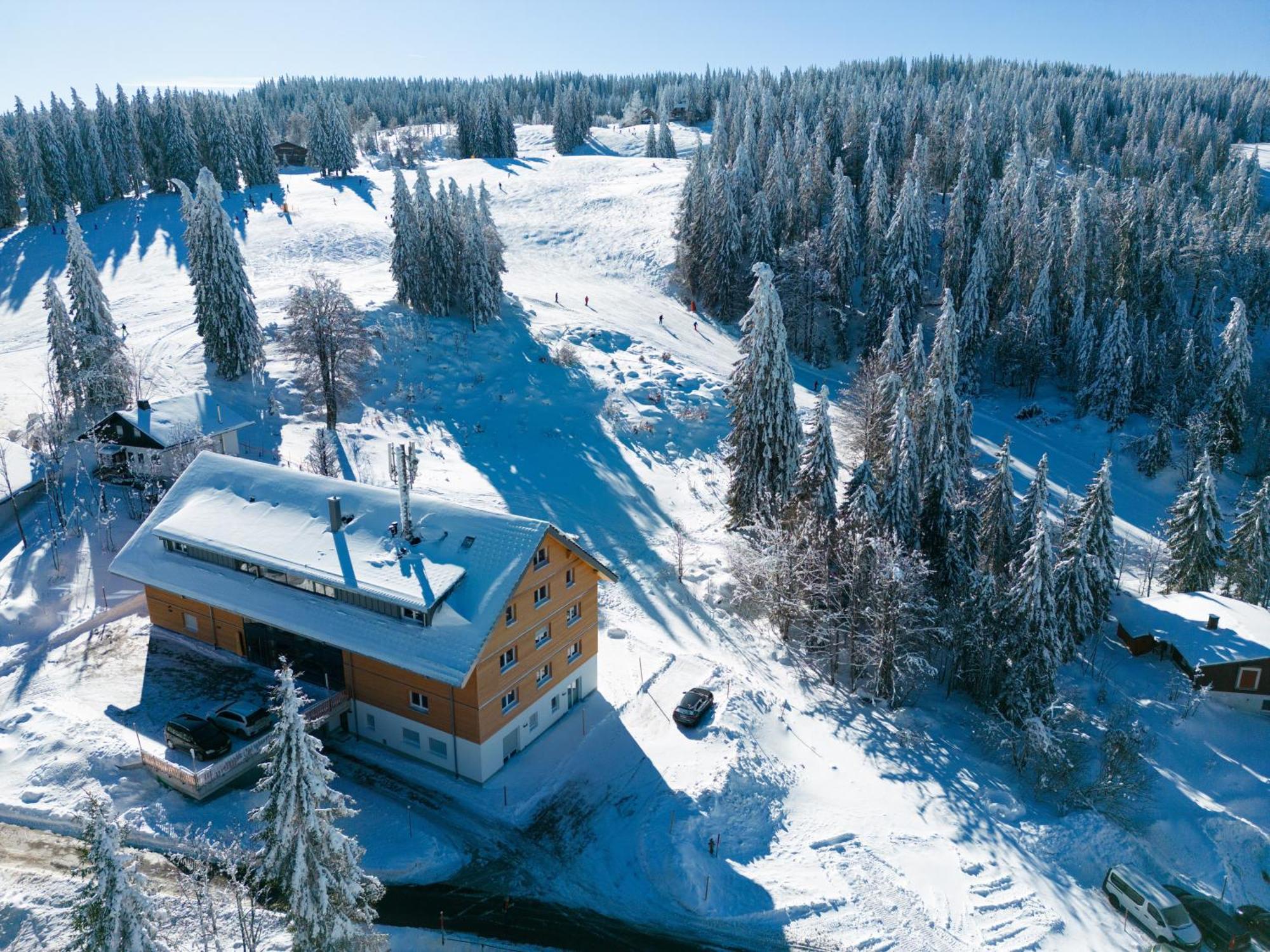Stube9 Am Feldberg, Direkt An Der Skipiste, Ski In-Ski Out Екстериор снимка